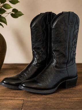 Justin Black Leather Western Cowboy Boots Men’s 9D Embroidered Style 2553